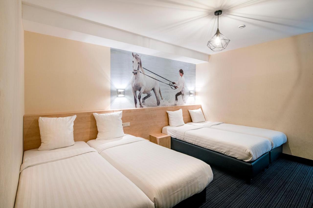 Hotel Iron Horse Leidse Square 3*