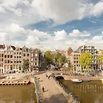 The Red Ox - Super Central Canal View Rooms