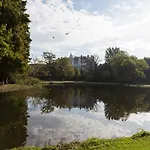 Waldeck Vondelpark 2 Bedroom Suites