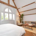 Waldeck Vondelpark 2 Bedroom Suites