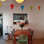 Appartement Met 2 Slaapkamers En Tuin In Amsterdam