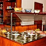 City Hotel