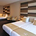 Xo Hotels Blue Square