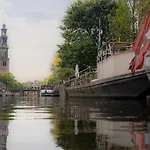 Skinny Bridge Boutique Stay