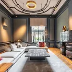 Lyafett Stay Deluxe Apartment