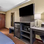 Super 8 By Wyndham Amsterdam