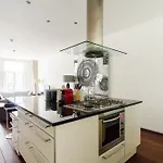 Marnix360Apartments Modern