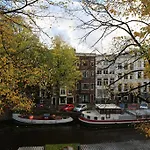 The Townhouse Hotel