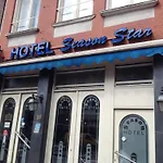 Budget Season Star Hotel