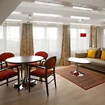 Krasnapolsky Appartementen