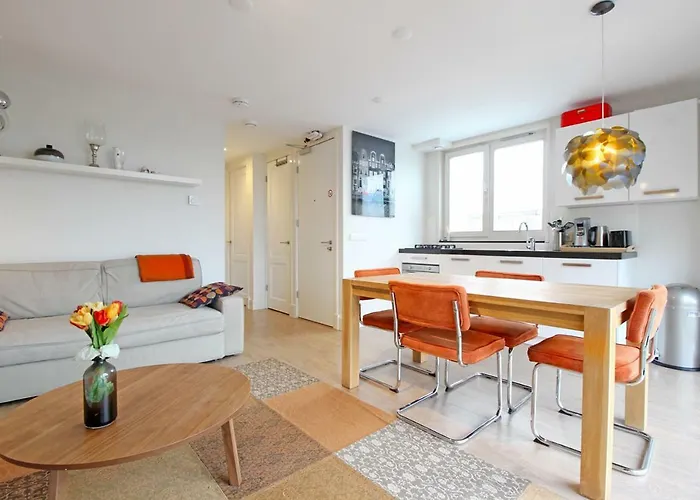 2 bedroom loft near Rijksmuseum