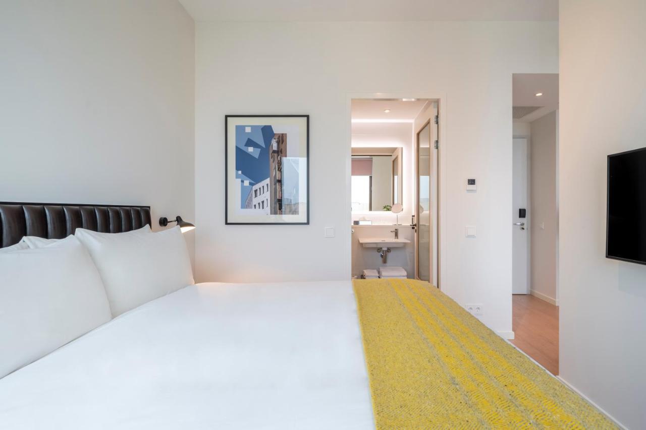 Premier Khách sạn hẻo lánh 4*