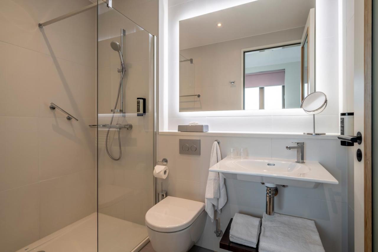 Khách sạn hẻo lánh Premier 4*