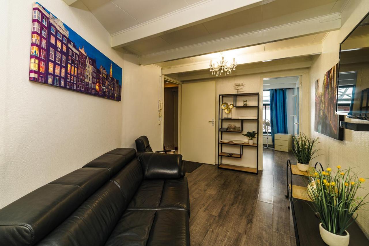 Apartment Heart Station *