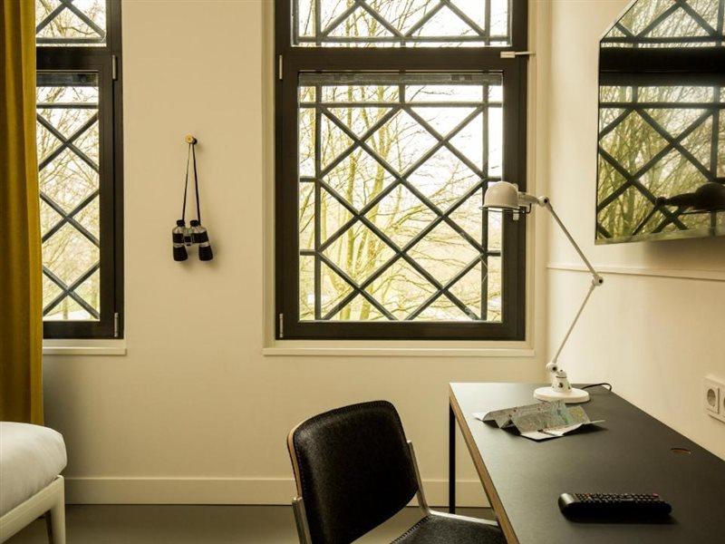 Hotel Conscious Westerpark 4*