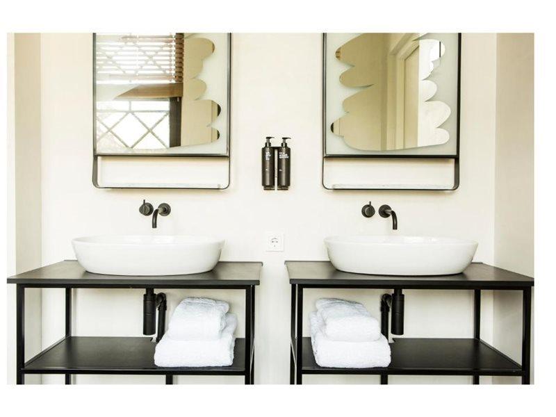 Hotel Conscious Westerpark 4*