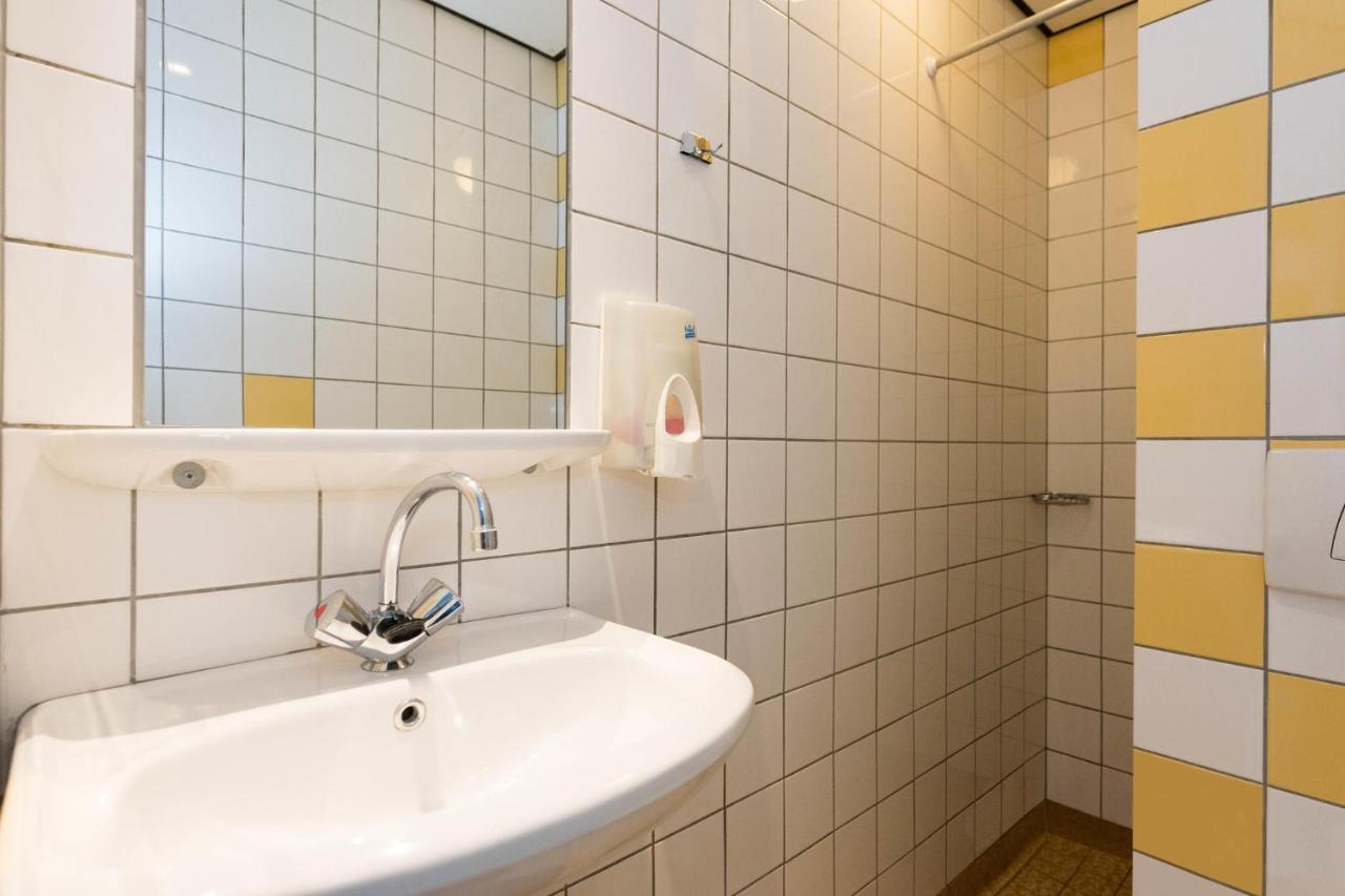 Nhà trọ Euphemia Budget Old Canal Zone Amsterdam