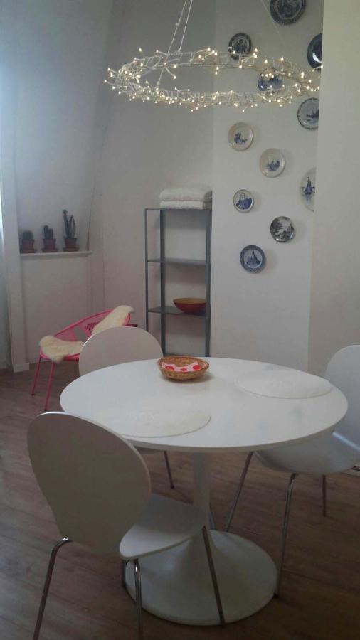 Acomodação com café da manhã  Comfortabele Studio Centrum 2*
