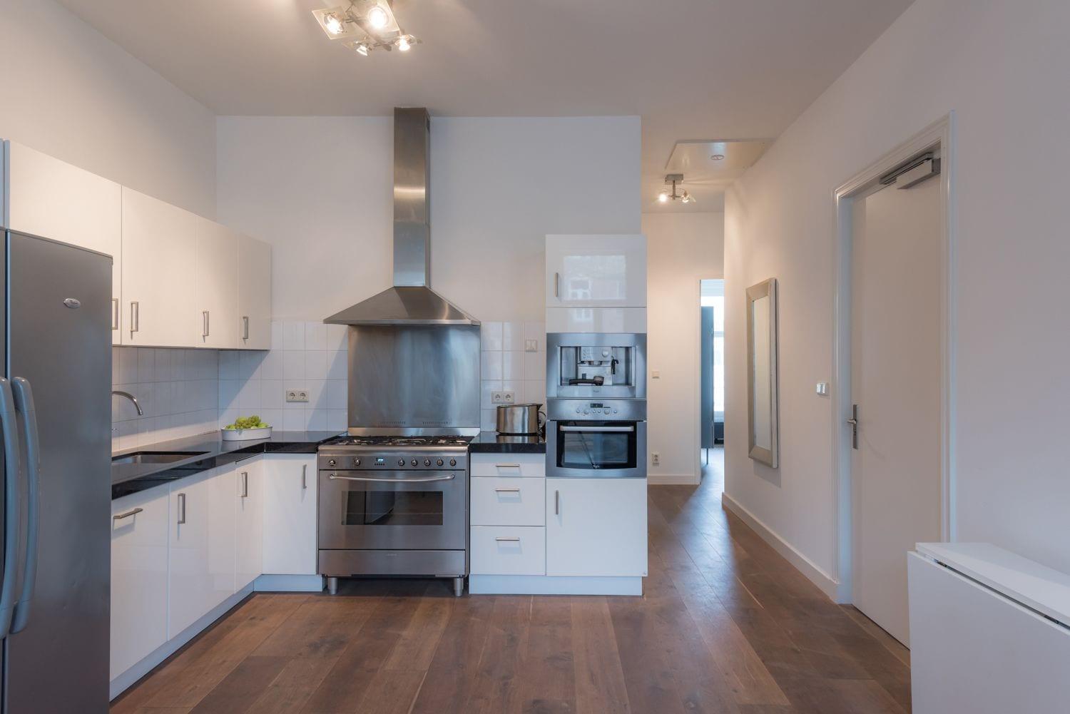 Căn hộ Dynasti Amsterdam