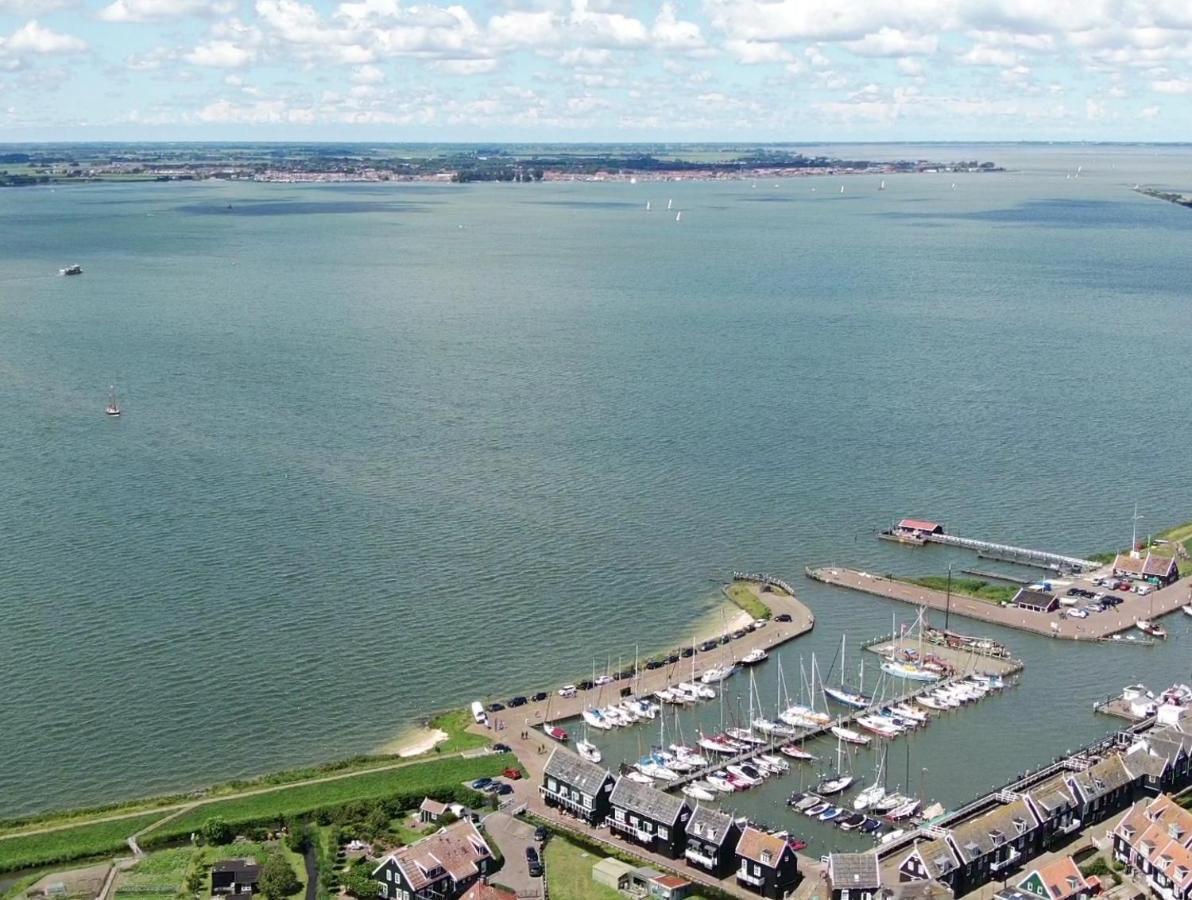 Zunderdorp Bed & Breakfast