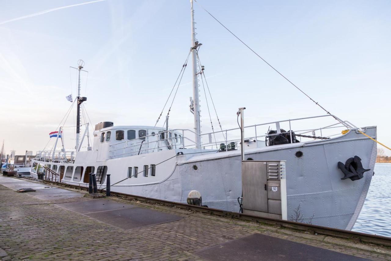 M/s Svalbard Botel Amsterdam