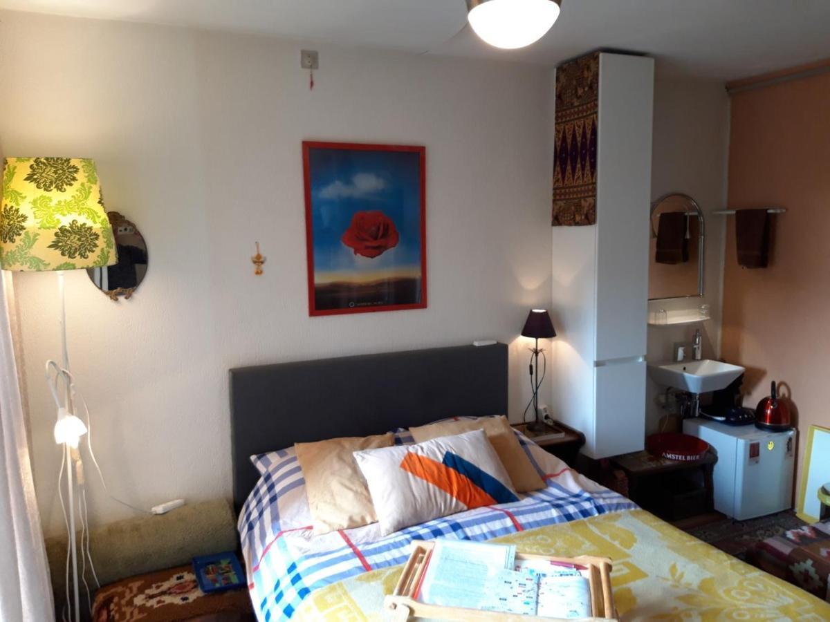 Privatunterkunft Homey Budget Bedroom