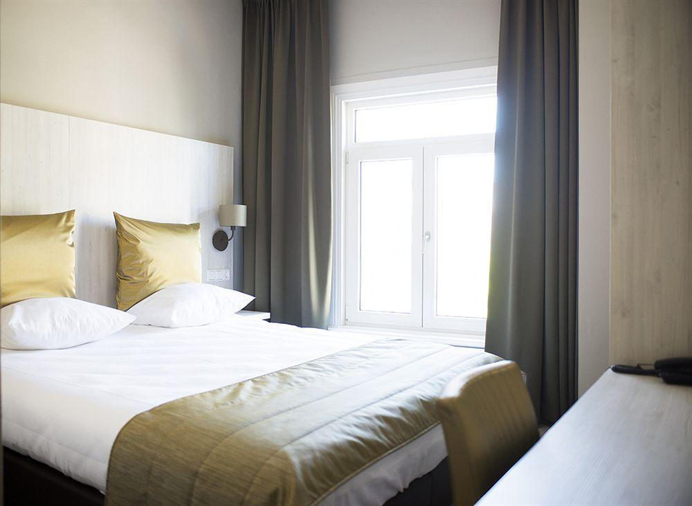 Apple Hotel 3*