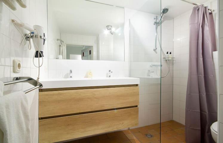 Ground Floor Jordaan Bed & Breakfast Amsterdam