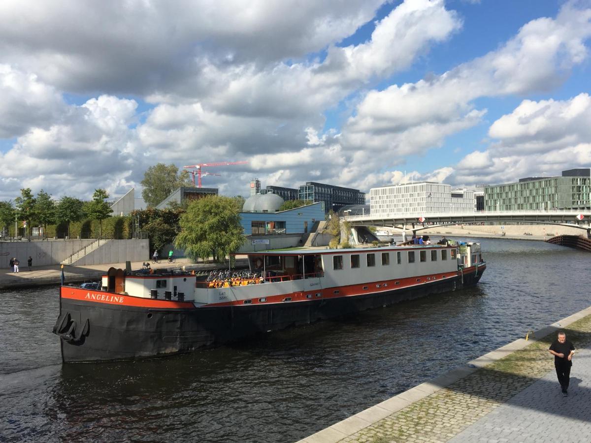 Hotel Hotelboat Angeline *