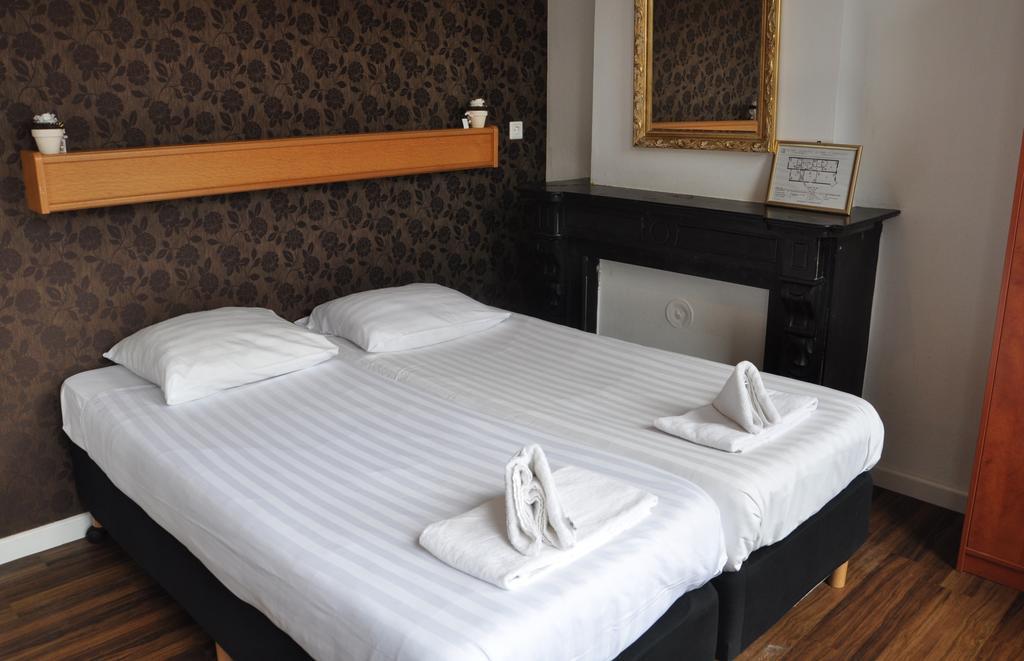Khách sạn Hotel Amsterdam Inn