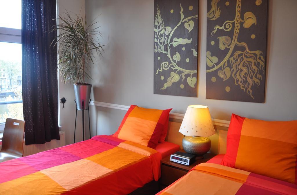 Amstel Riverview Bed & Breakfast Amsterdam