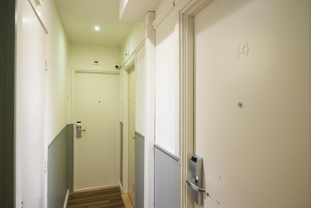 Hotel Amsterdam Inn Khách sạn Amsterdam