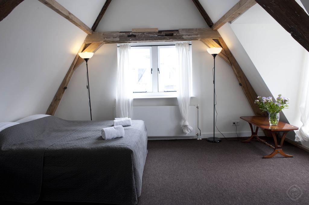 Old Centre - Nieuwmarkt Area Apartment *