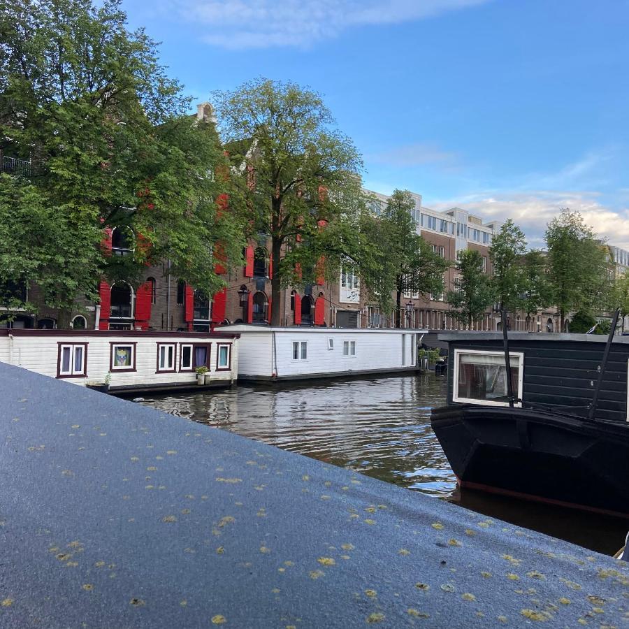 Bed & Breakfast Houseboat Bonnie Amsterdam