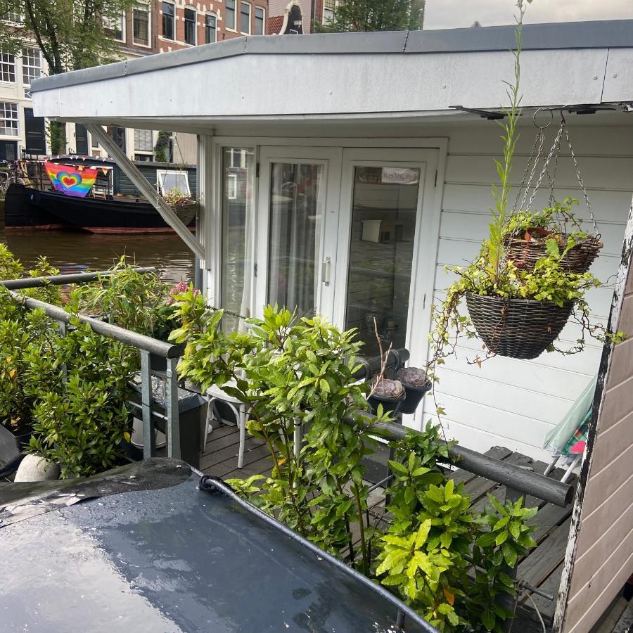 Houseboat Bonnie Bed & Breakfast Amsterdam