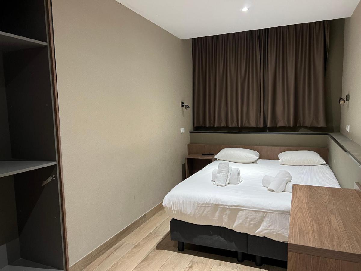 Blossoms Hotel