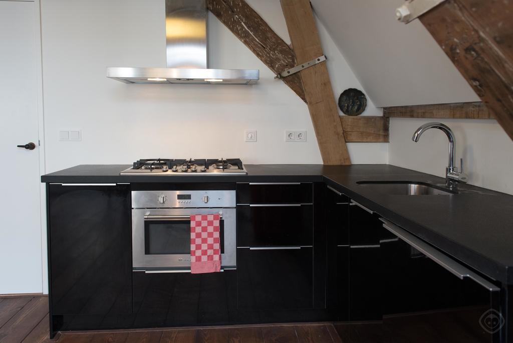Old Centre - Nieuwmarkt Area Apartment *