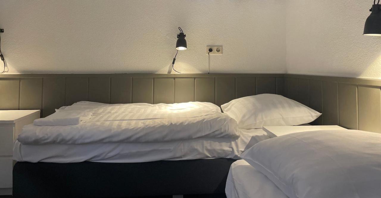 City Hotel Hotel 2*