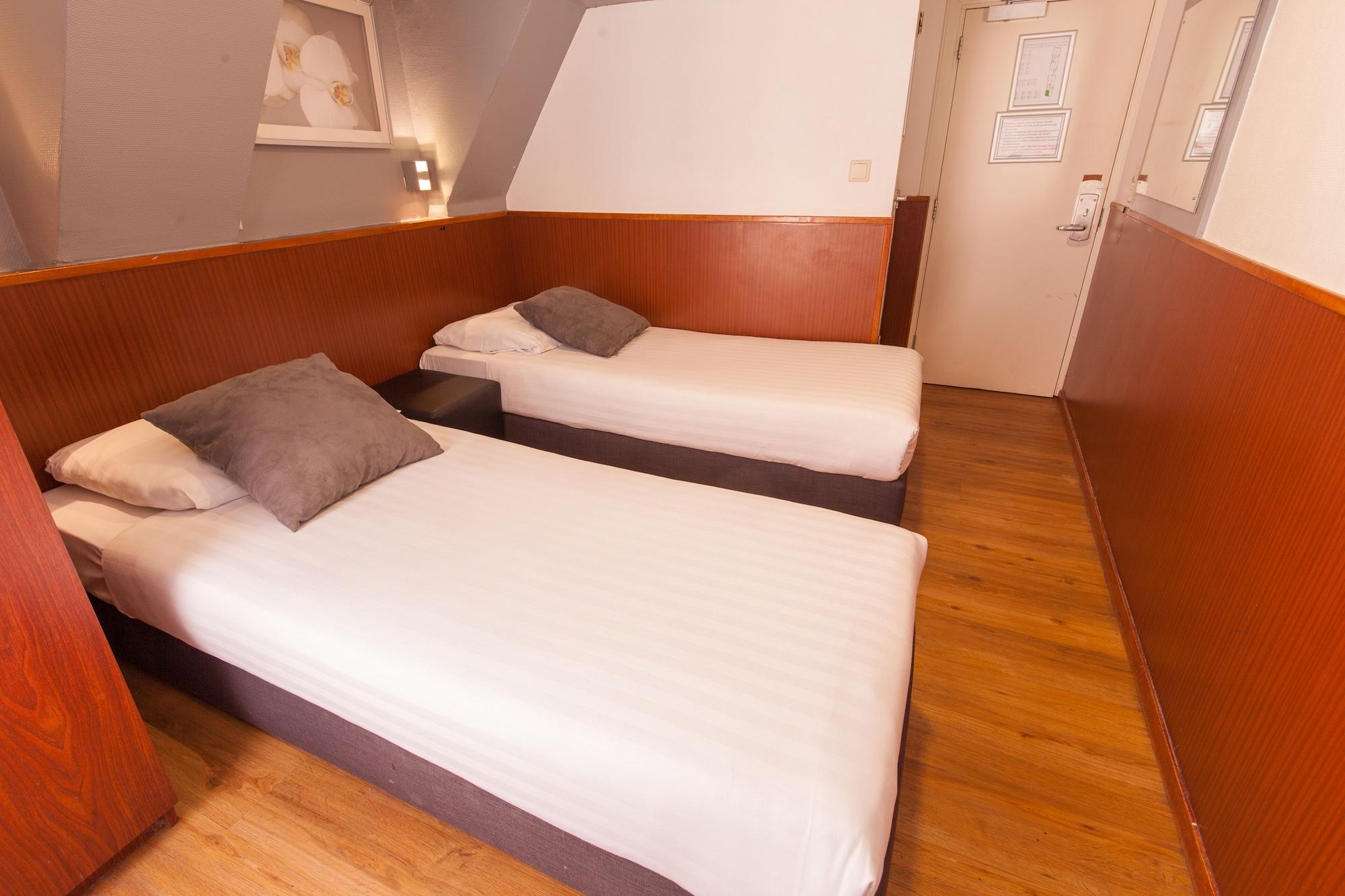 Hotel Travel
