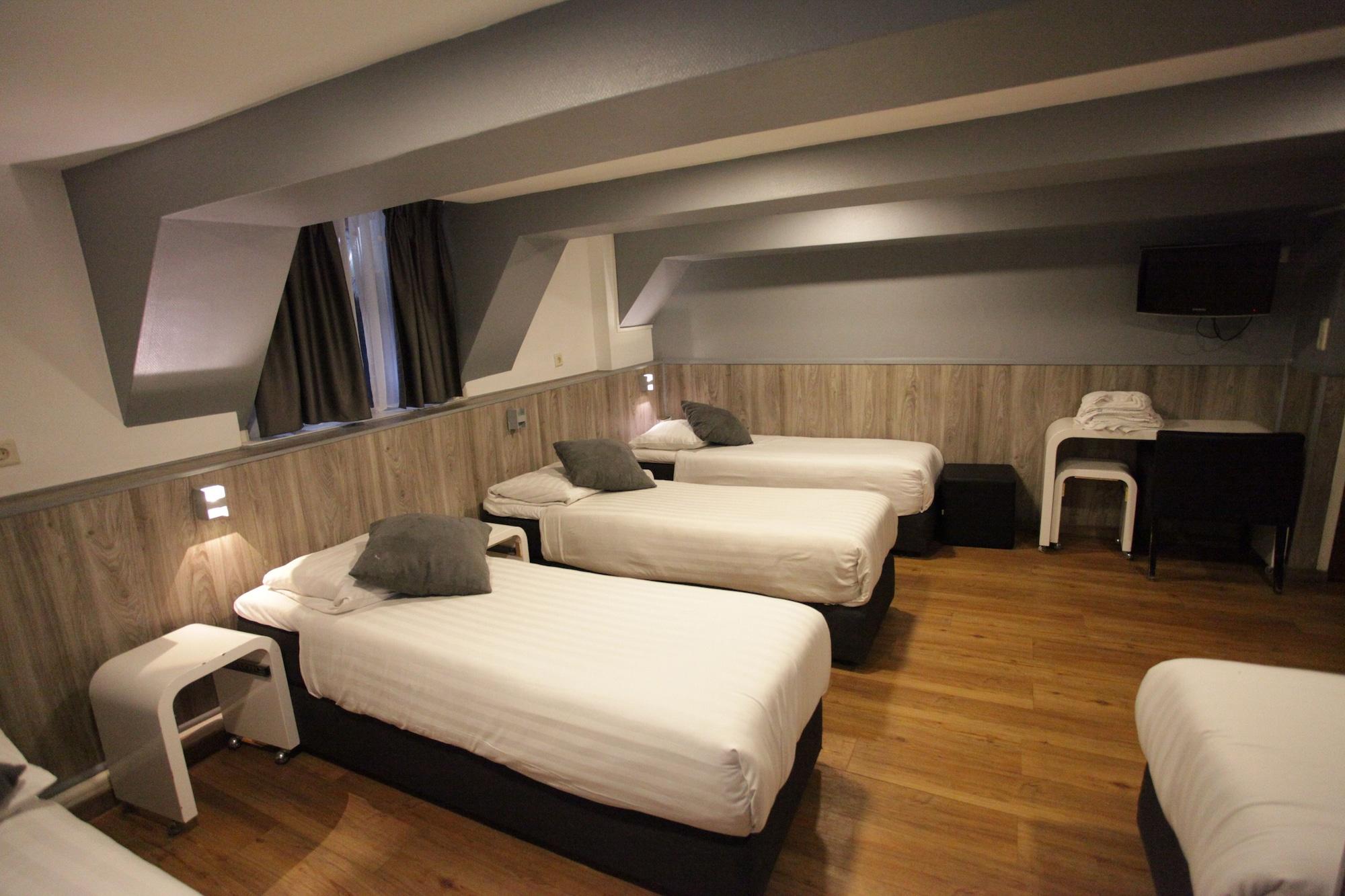 Hotel Travel