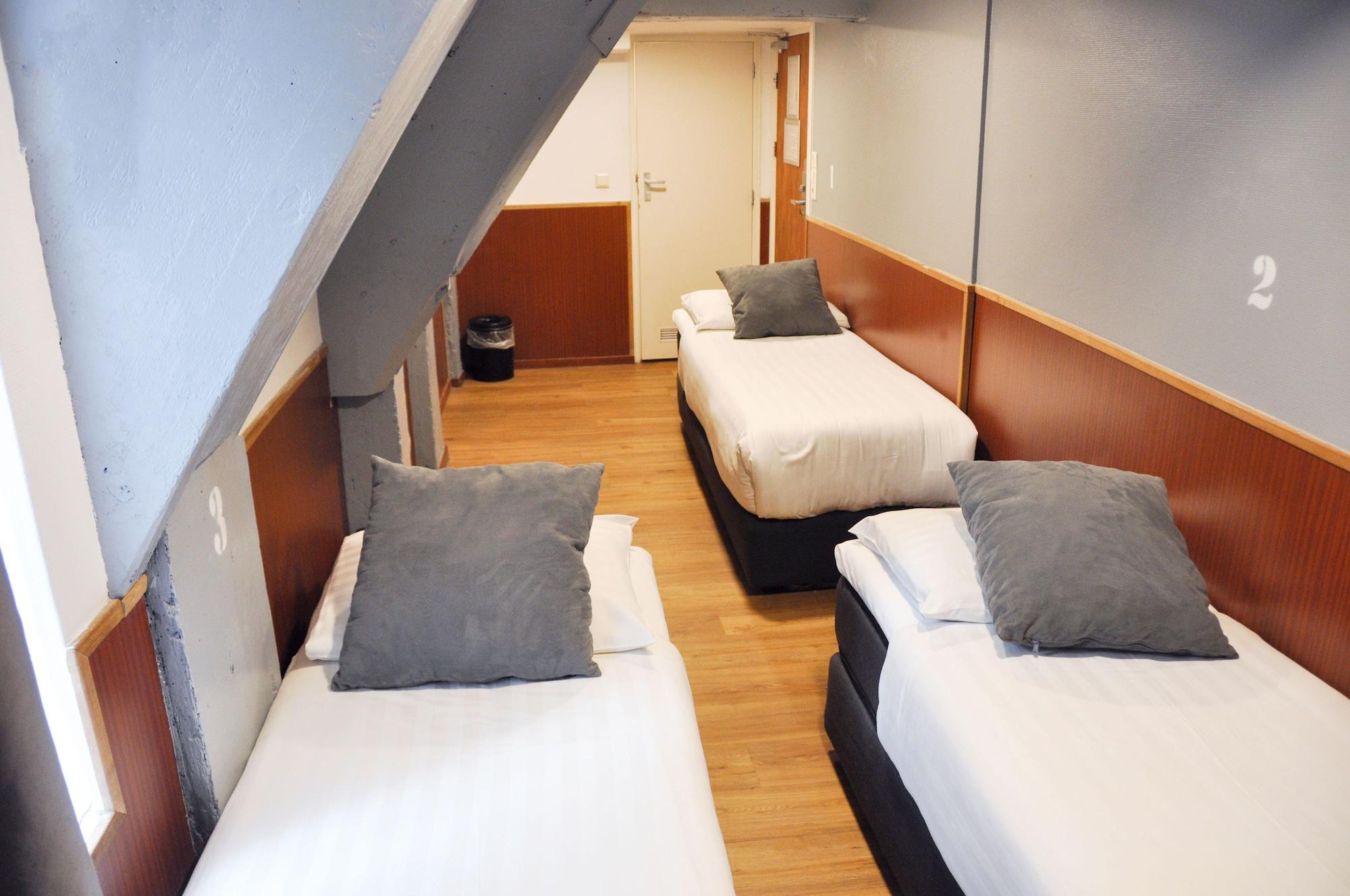 Hotel Travel 2*