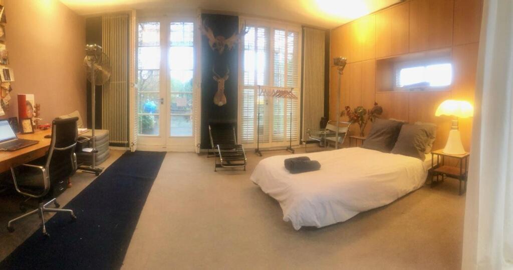 Appartement Elegant Penthouse Loft Of 250 M2 In Centre With Huge Roofgarden 80 M2 *