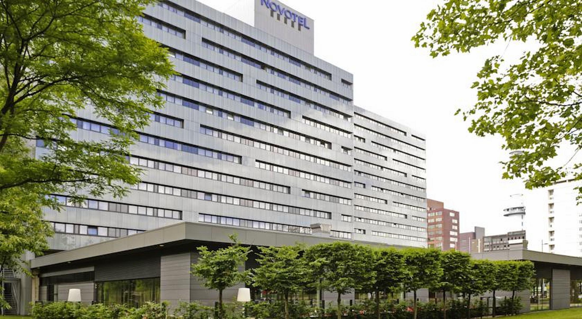 Novotel City Hotel 4*