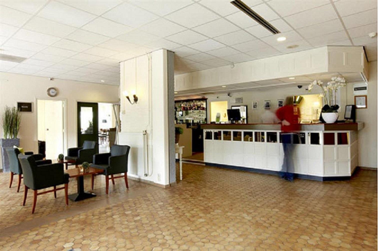 Campanile & Restaurant Zuid-oost Khách sạn Amsterdam