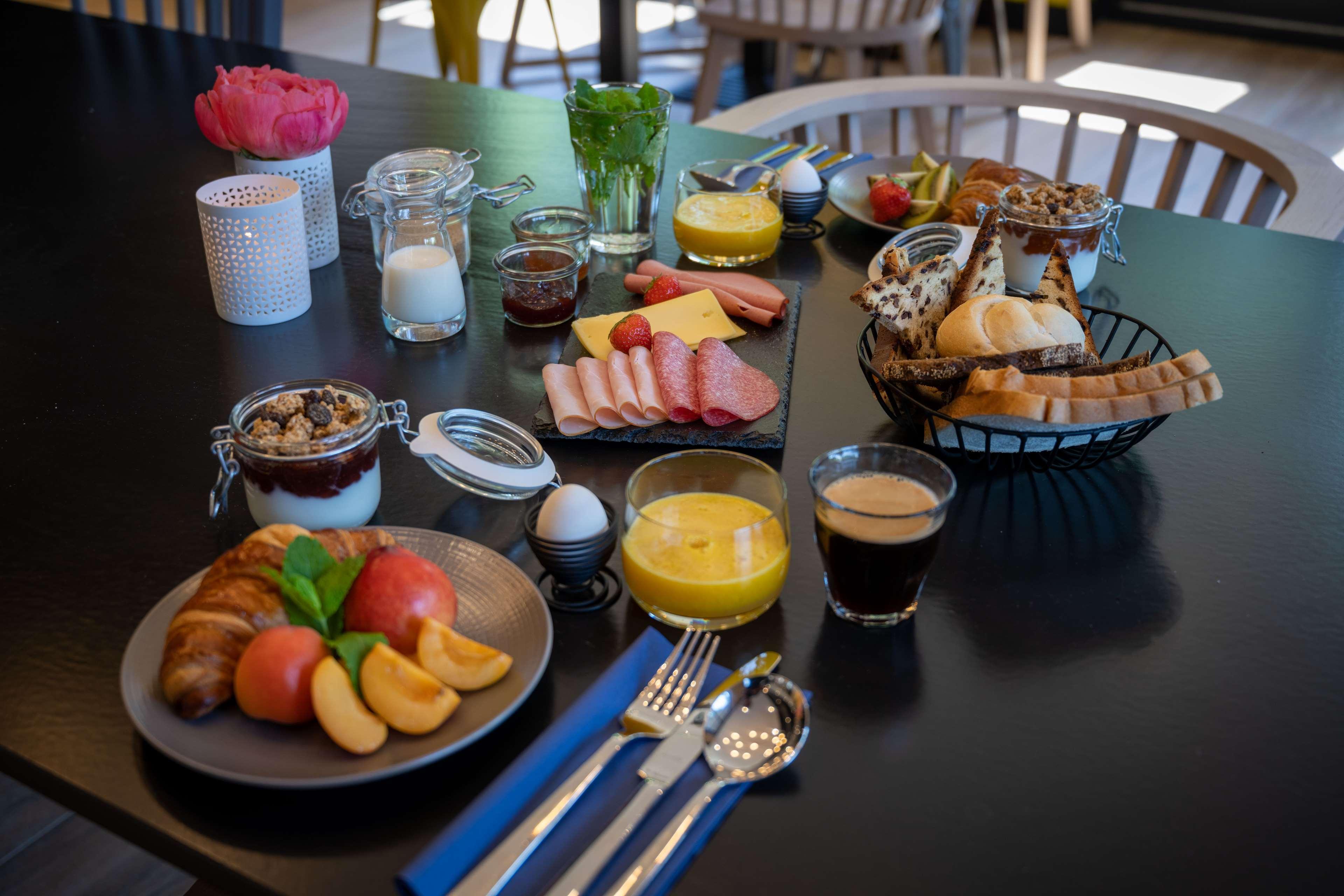 Campanile & Restaurant Zuid-oost Khách sạn Amsterdam