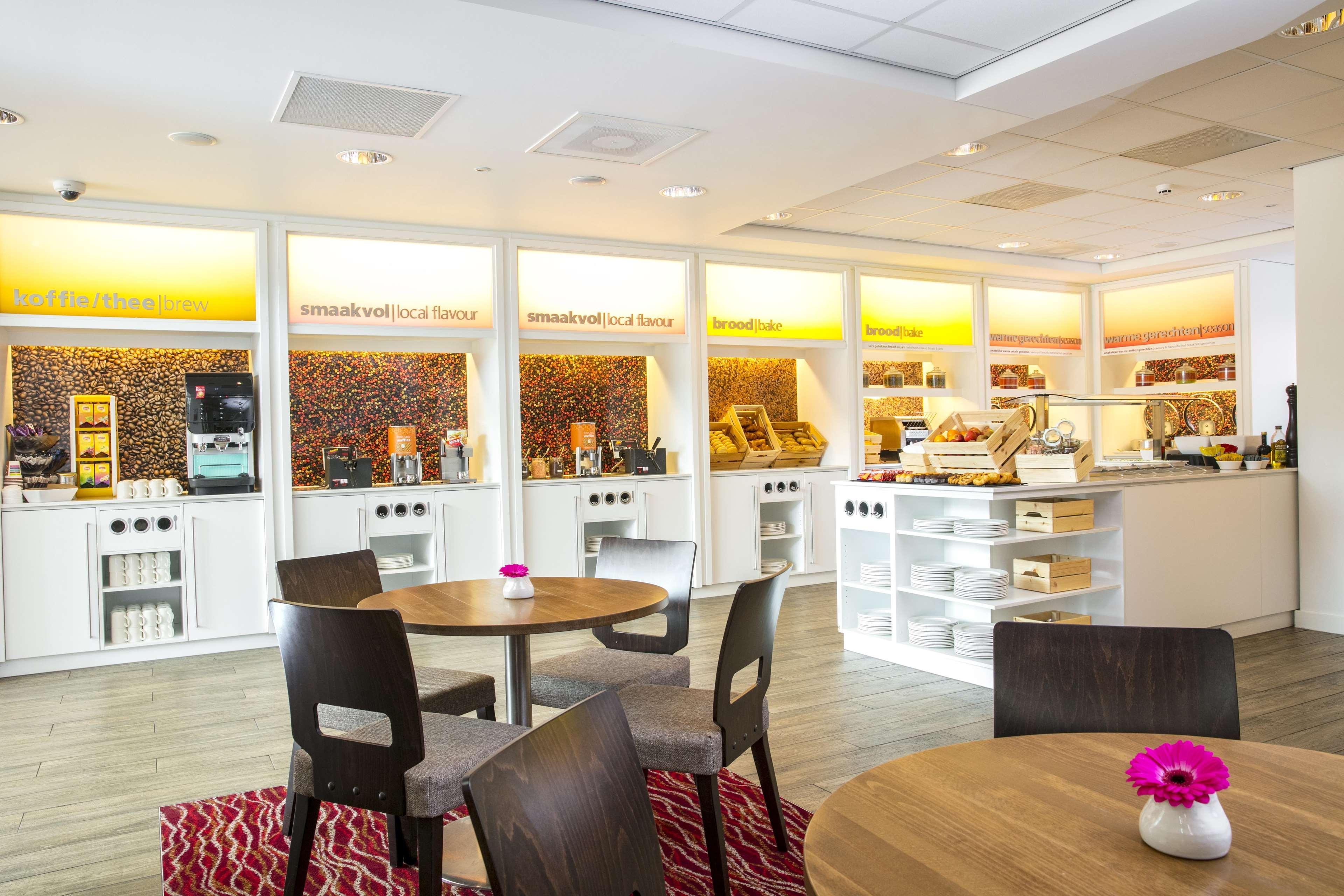 Hampton By Hilton Arena Boulevard Khách sạn 3*
