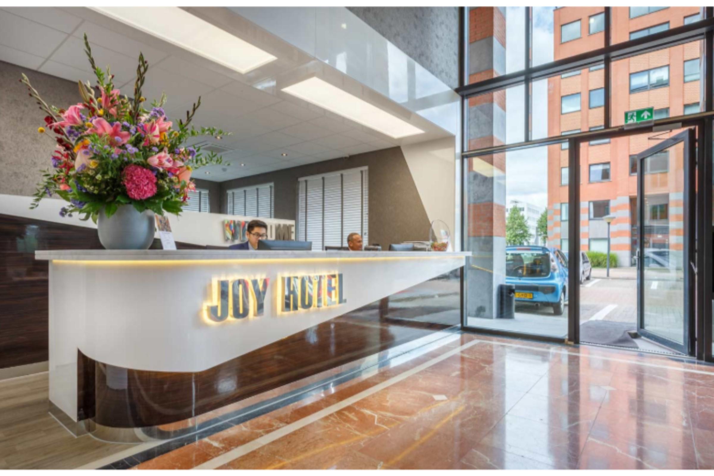 Khách sạn Joy 3*