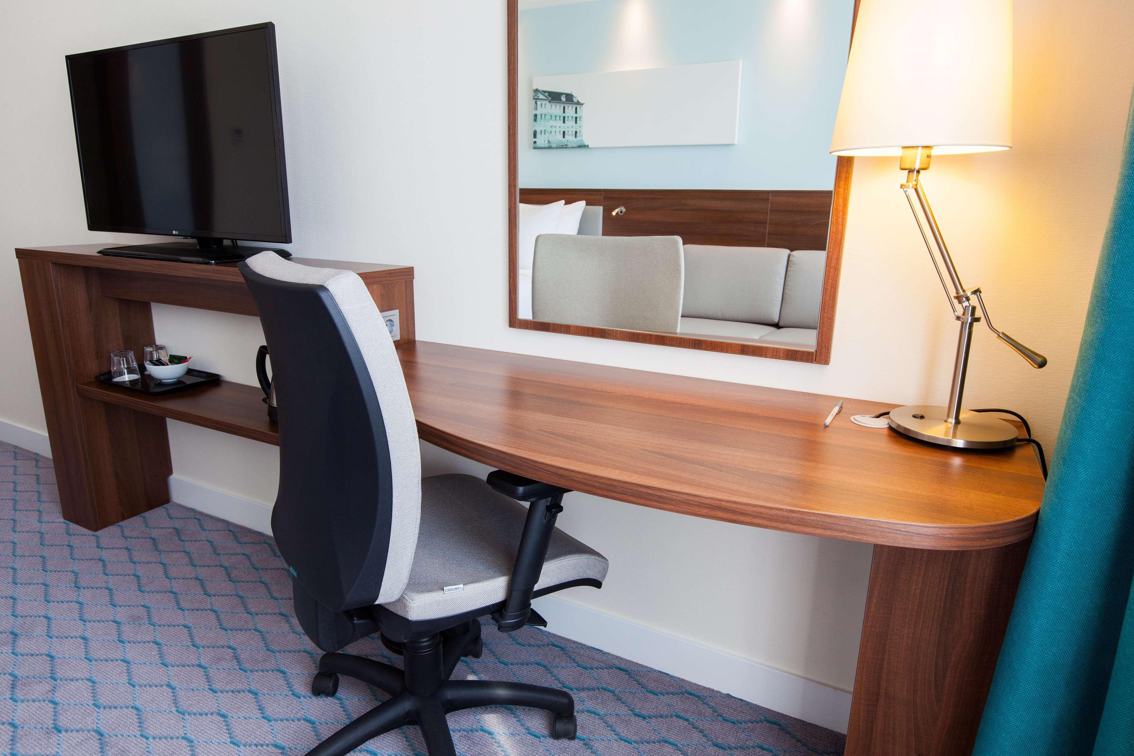 Hampton By Hilton Centre East Hotel Amsterdam