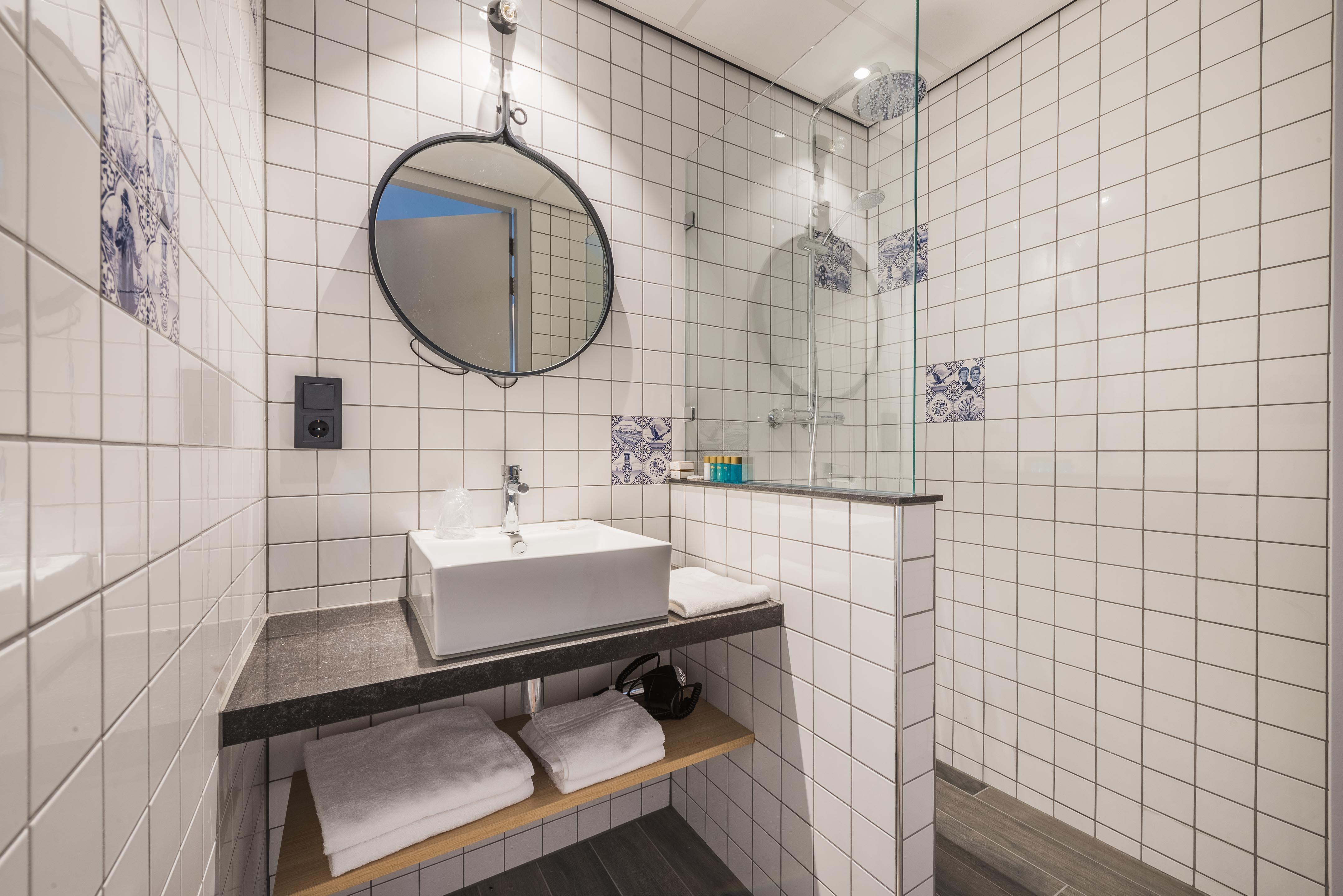 Urban Hotel