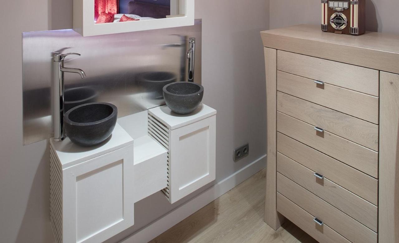 Dutch Masters Short Apartment Amsterdam